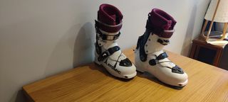 Botas Atomic Backland W 23-23.5