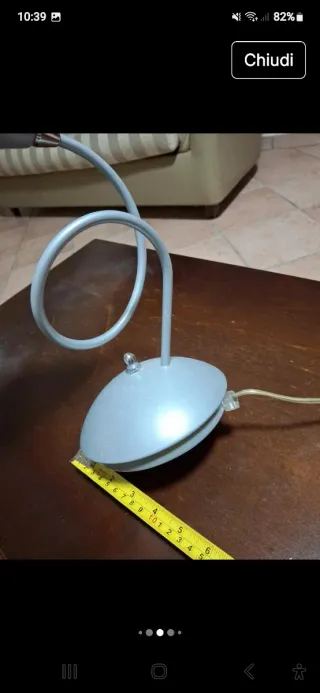 Lampada da tavolo design moderno