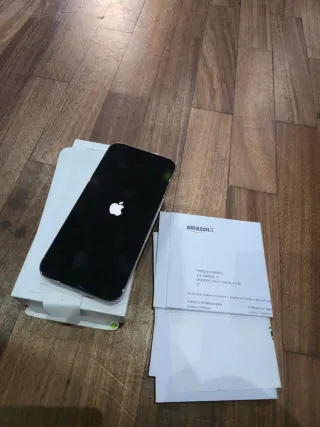 iPhone 15 Pro Max 256GB Argento - Come Nuovo