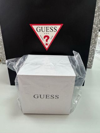 Reloj Guess Blanco Nuevo