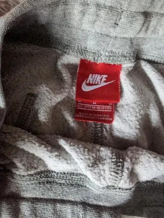 Pantalón de chándal Nike gris