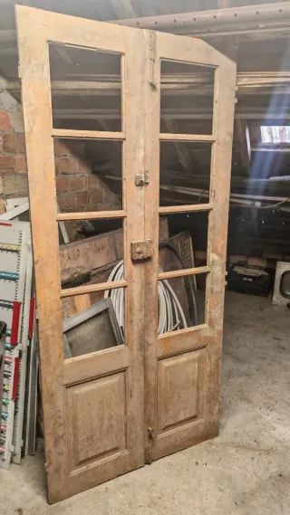 Puertas francesas antiguas de madera