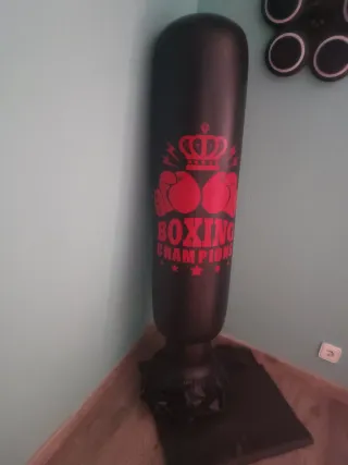 Saco de boxeo de pie