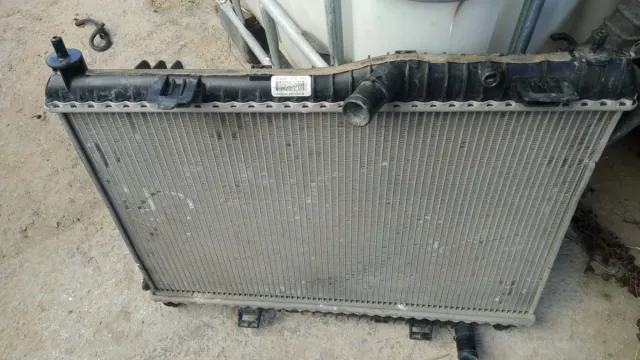Radiador Ford Fiesta 2009