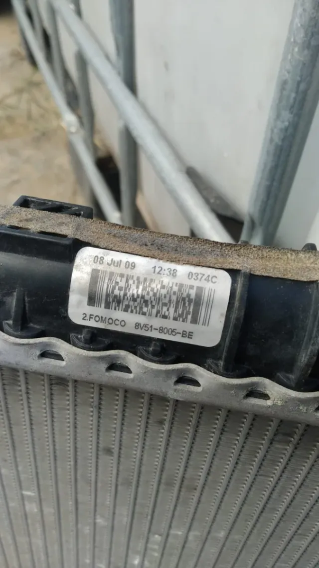 Radiador Ford Fiesta 2009
