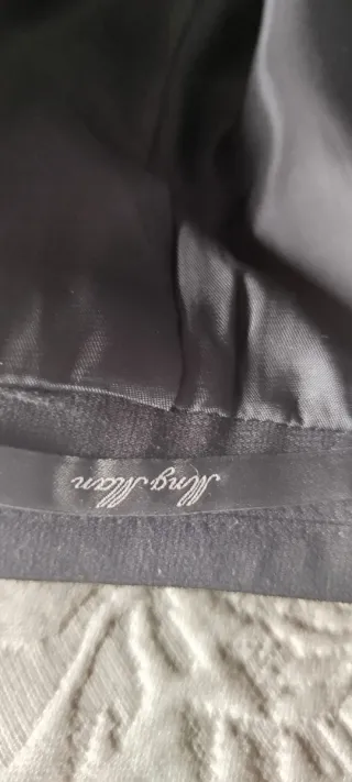 Traje negro chico MANGO