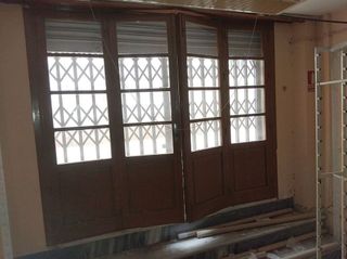 Local comercial en alquiler en Centro en Almería