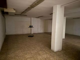 Local comercial en alquiler en Centro en Almería