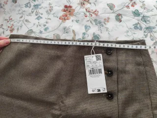 Minifalda Mango cuadros botones