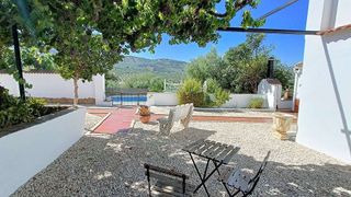 Casa rural en venta en Montefrío