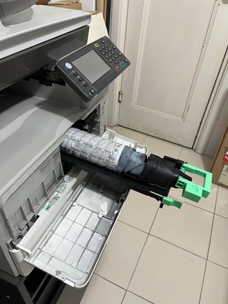 Fotocopiadora Ricoh Aficio MP301SPF