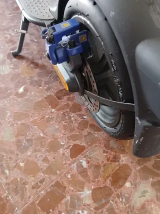 Patinete Xiaomi casi nuevo