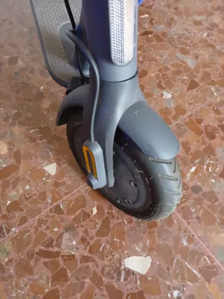 Patinete Xiaomi casi nuevo