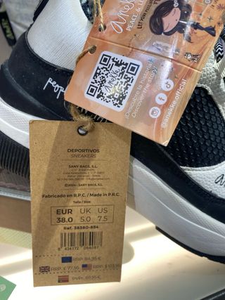 Zapatillas Anekke Mujer Negras y Blancas