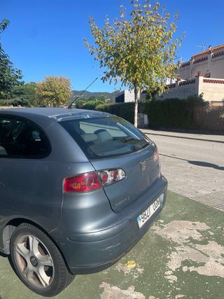 SEAT Ibiza 2004