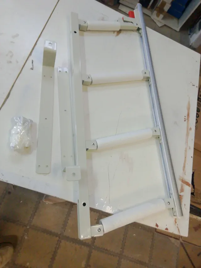 Ringhiera ribaltabile per letto