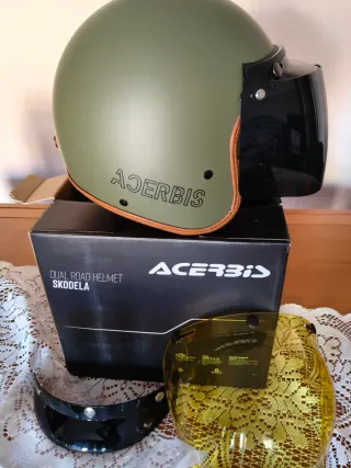 Casco de moto vintage verde