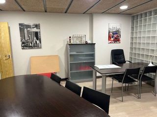 Oficina en alquiler en Eixample en Tarragona