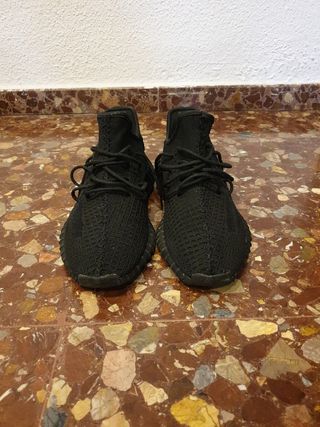 Adidas Yeezy 350 V2 Negro