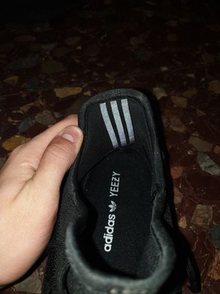 Adidas Yeezy 350 V2 Negro