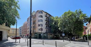 Local comercial en alquiler en Ensanche en Pamplona