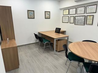 Oficina en alquiler en Bami - Tabladilla - La Estrella en Sevilla