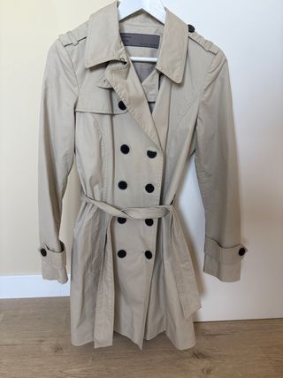 Gabardina Zara Beige Talla M de mujer