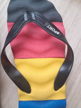 2 pares Chanclas Talla 40 y 41