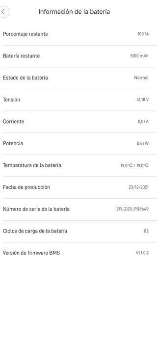 Patinete eléctrico y compresor de aire portatil
