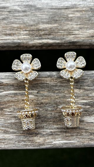 Pendientes Chanel Flor Perla y Diamantes