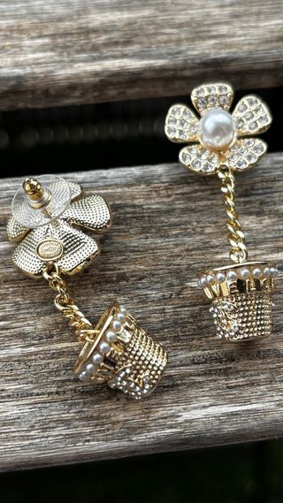 Pendientes Chanel Flor Perla y Diamantes