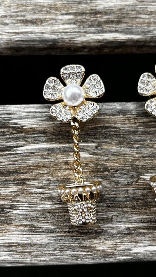 Pendientes Chanel Flor Perla y Diamantes