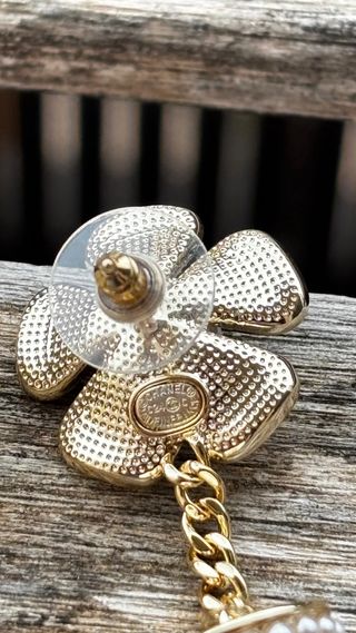 Pendientes Chanel Flor Perla y Diamantes