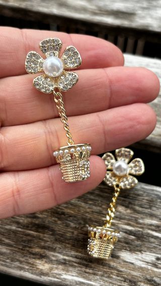 Pendientes Chanel Flor Perla y Diamantes