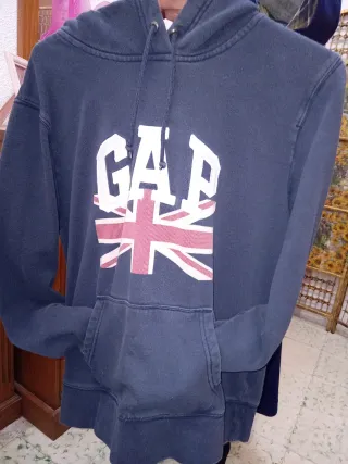 Sudadera GAP con bandera Reino Unido
