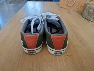Etnies Verdes Cordones Talla 42