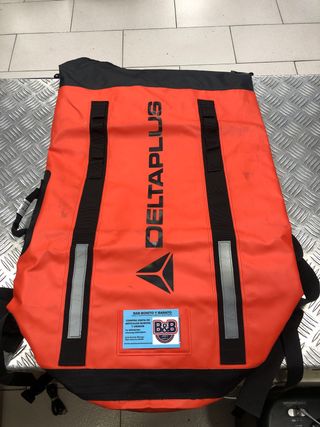 Mochila Delta Plus impermeable naranja