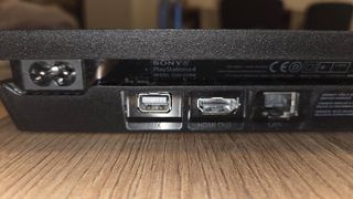 PS4 1TB con 2 mandos y 8 juegos