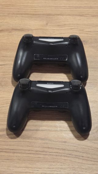 PS4 1TB con 2 mandos y 8 juegos