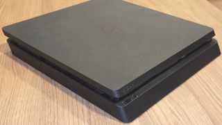 PS4 1TB con 2 mandos y 8 juegos