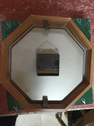 Orologio da parete ottagonale