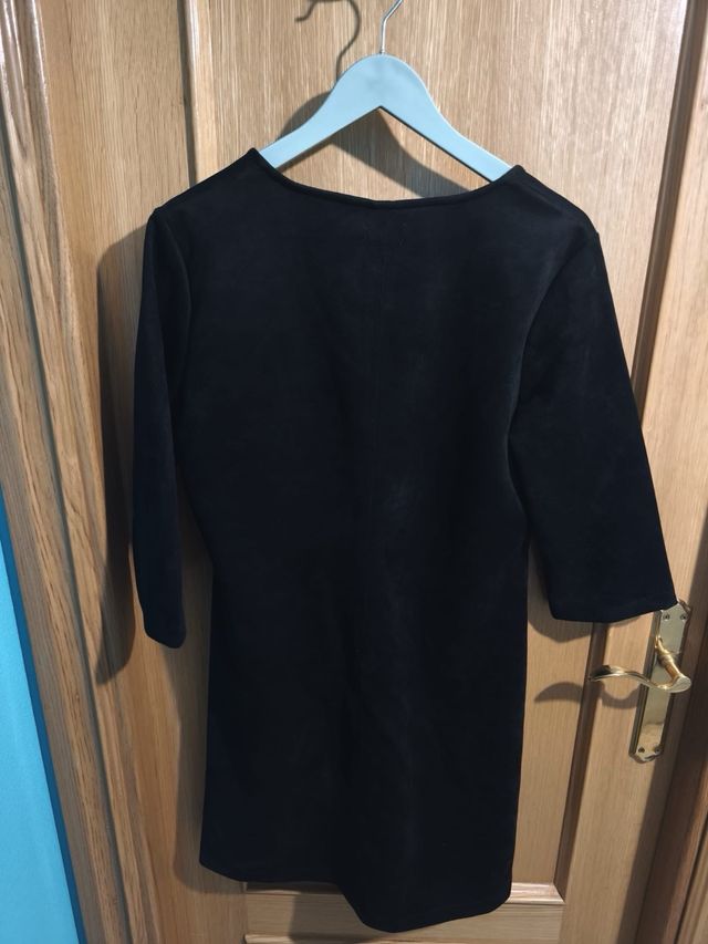 Vestido Terciopelo Negro Manga 3/4