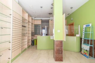 Local comercial en venta en Iznalloz