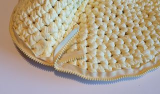 REGALO bolso de mano de punto