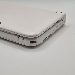 Nintendo 3DS XL Bianco + Caricatore