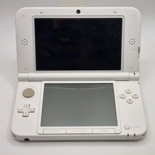 Nintendo 3DS XL Bianco + Caricatore