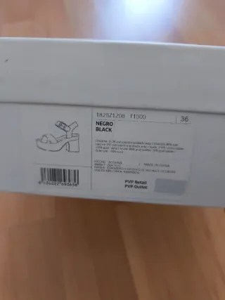 Sandalias Bimba y Lola Negras Tacon