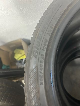 Neumáticos Nexen 235/45 R20, 225/60 R18