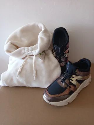 Lote Sudadera Felpa y Zapatillas Don Algodón