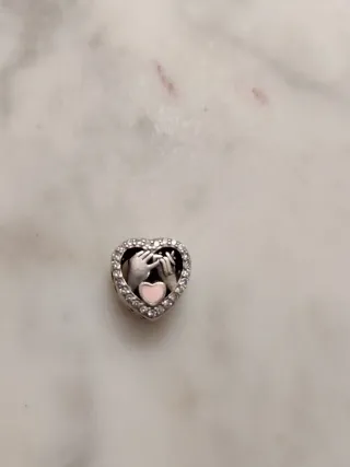 Pulsera plata con charm corazón